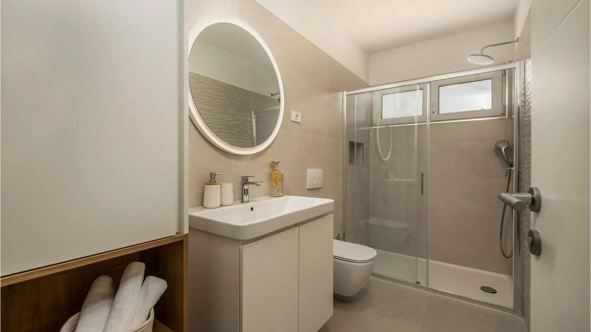 Amazing Villa Deep Green Maslenica 0*,  Κροατία