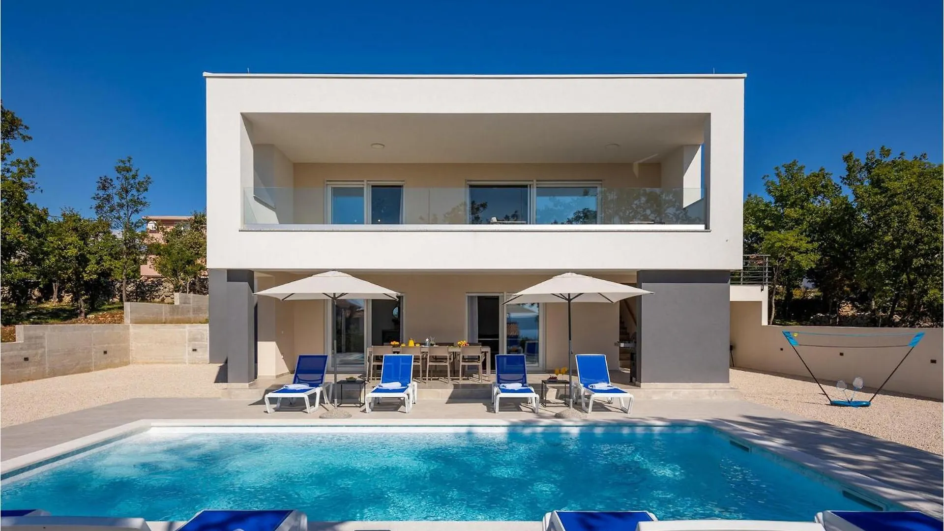Amazing Villa Deep Green Maslenica