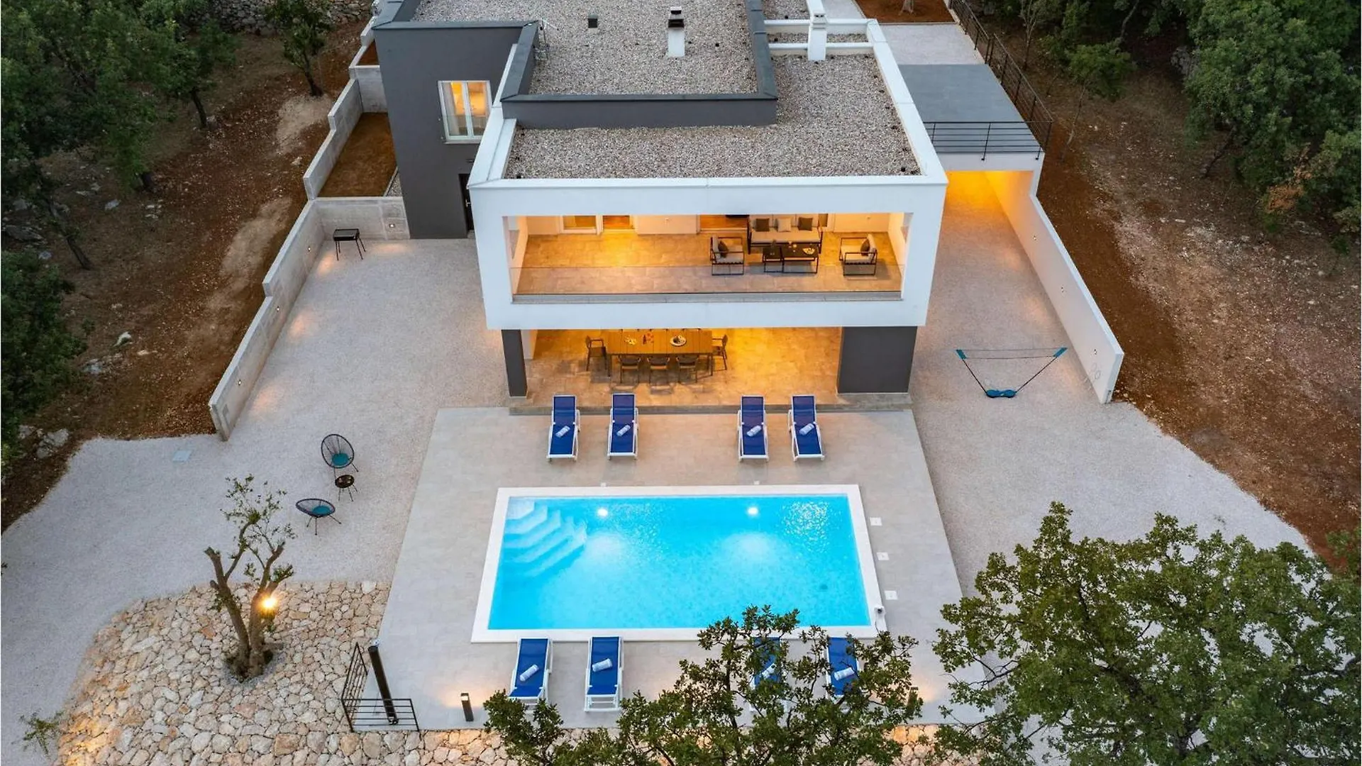 Amazing Villa Deep Green Maslenica